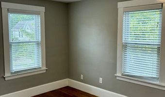 272 Center St, Bangor, ME 04401