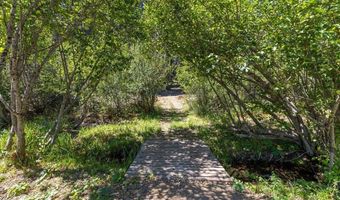 7900 Hyatt Prairie Rd # 16, Ashland, OR 97520