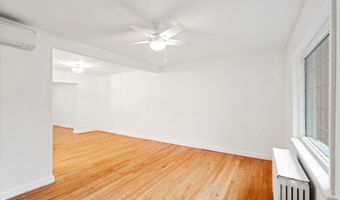 16 E LINDEN St, Alexandria, VA 22301