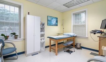 400 Massasoit Ave 301&302, East Providence, RI 02914