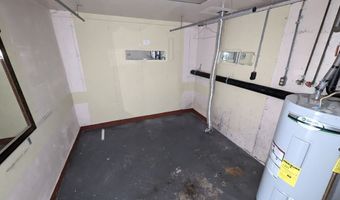 10 Scuppo Rd B10, Danbury, CT 06811