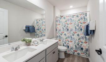 34 Phoebe Dr, Barnegat, NJ 08005