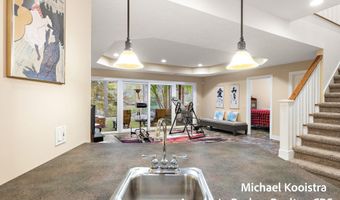 7320 Valhalla Dr SE, Alto, MI 49302