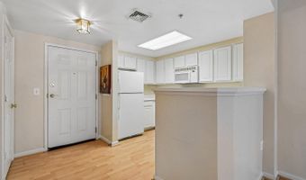 3830 9TH St N 606W, Arlington, VA 22203