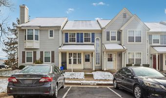 8703 VILLAGE GREEN Ct, Alexandria, VA 22309