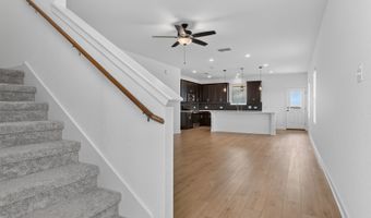 147 Peeps Ct, Adkins, TX 78101