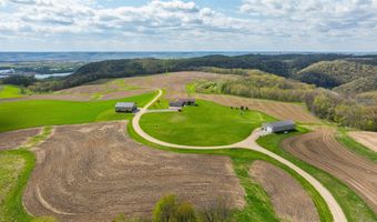 W1660 Maplewood Lane, Alma, WI 54610