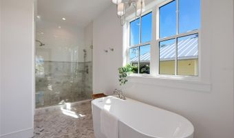 215 SYCAMORE Ave, Anna Maria, FL 34216