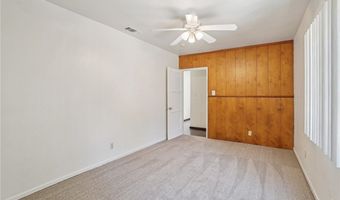 10018 San Vincente Ave, South Gate, CA 90280