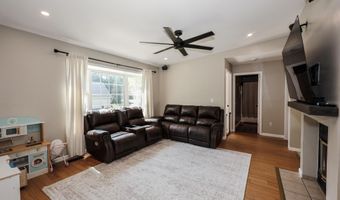 8 Riverside Dr, Allenstown, NH 03275