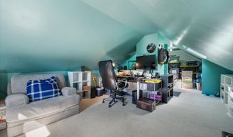 327 French St, Bangor, ME 04401