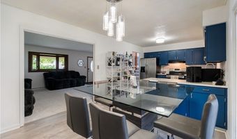 13795 Overcrest St NE, Alliance, OH 44601