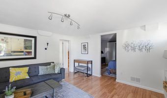 3141 CLAYBORNE Ave, Alexandria, VA 22306