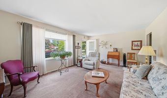 2978 Lee Marie Dr, Adrian, MI 49221