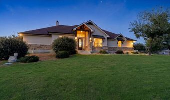 1009 Bluebonnet Ln, Adkins, TX 78101