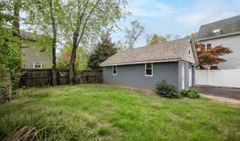 20 Duchess Ave, North Middletown, NJ 07748