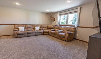 2580 Lois Ln SE, Alexandria, MN 56308