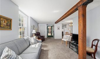 40 Web Ave 101, North Kingstown, RI 02852