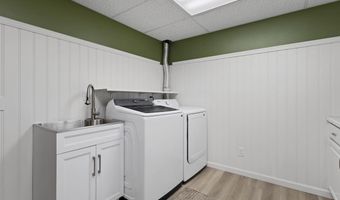 2564 Bunker Lake Blvd NE, Andover, MN 55304