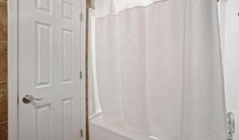 405 N BEAUREGARD St #405, Alexandria, VA 22312