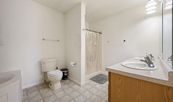 301 Bog Rd, Albion, ME 04910
