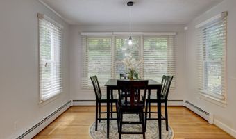 11 Lexington Rd, Avon, CT 06001