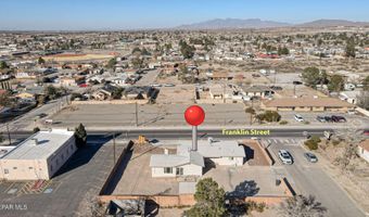 300 S 7th St, Anthony, TX 79821