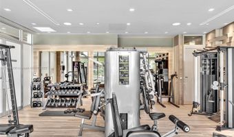 9940 W Bay Harbor Dr 3G-S, Bay Harbor Islands, FL 33154