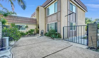 1341 S Pembrooke Ln, Anaheim, CA 92804