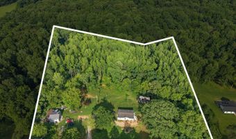 1098 Ewing Albright Rd, Ashland City, TN 37015