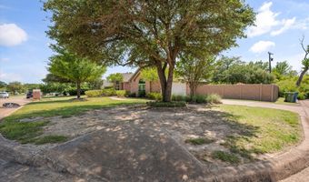 400 Rolling Hills Dr, Aledo, TX 76008