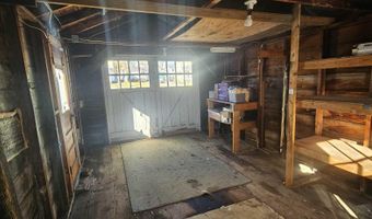 208 7th St, Bangor, ME 04401