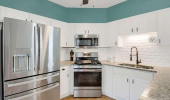 4336 THORNGATE Ln, Acworth, GA 30101