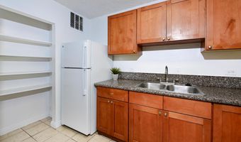 111 KAHULUI BEACH Rd D123, Kahului, HI 96732