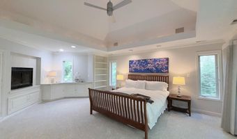 6829 LITTLE RIVER Tpke, Annandale, VA 22003