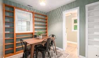 7058 Fillmore St, Allendale, MI 49401