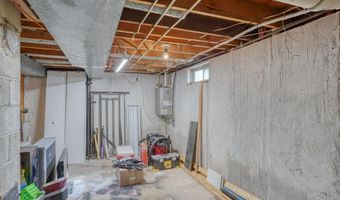 306 MACARTHUR Dr, Dover, DE 19901