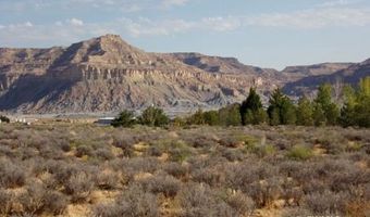 1035 S Victory Way, Big Water, UT 84741