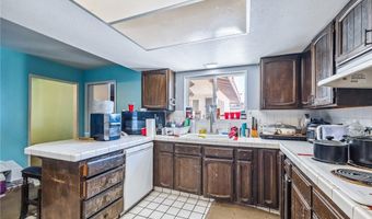 2332 Hummingbird Ln, Bullhead City, AZ 86442