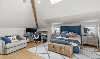 47 Harvest St 4, Boston, MA 02125