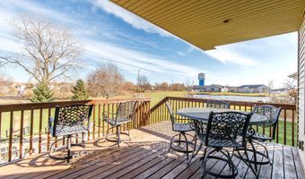 4102 Ballentine Dr, Ames, IA 50010