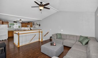 1444 SW Twin Gates Dr, Ankeny, IA 50023