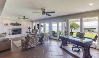 435 Christi Ln, Biloxi, MS 39531