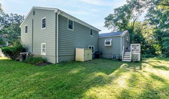 26 High St, North Kingstown, RI 02852