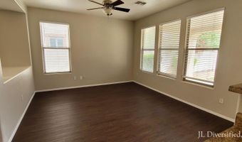 6895 S AMETHYST Dr, Chandler, AZ 85249