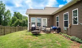 175 Castleton Cir, Boiling Springs, SC 29316