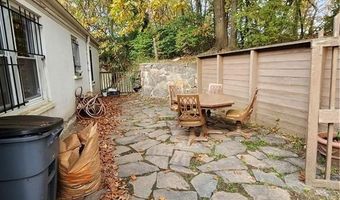 126 Goddard Ave B, Bridgeport, CT 06610