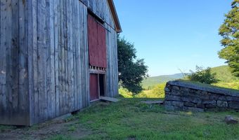 762 McLaren Hill Rd, Barnet, VT 05821