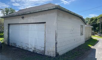 1605 E 46th St, Ashtabula, OH 44004