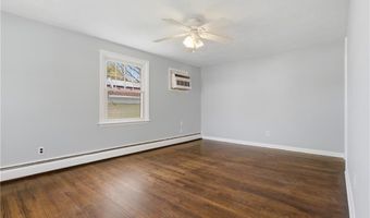 21 Citizen St, Cumberland, RI 02864
